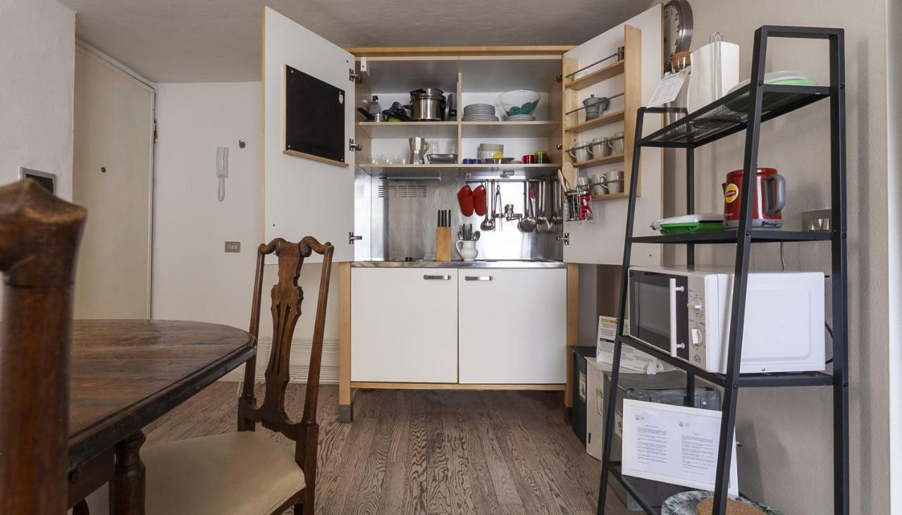 Italianway - Ripa Di Porta Ticinese 17 Appartement Milaan Buitenkant foto